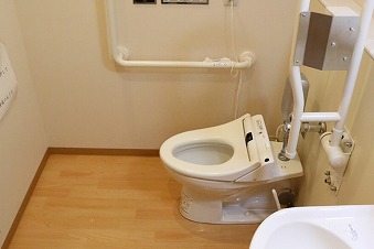 館内